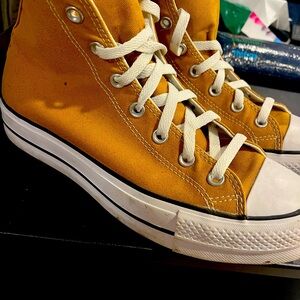 Converse high top with thick sole. W9.5 or M7.5